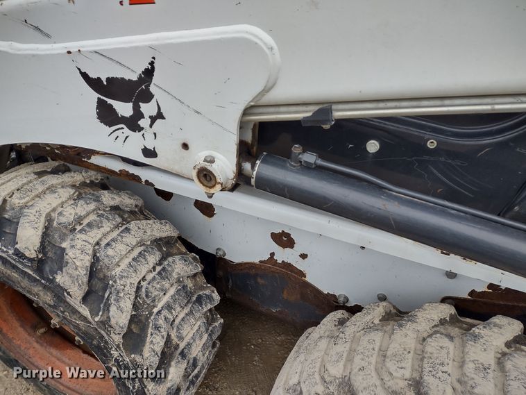 image for item DR8203 2016 Bobcat S450  skid steer loader