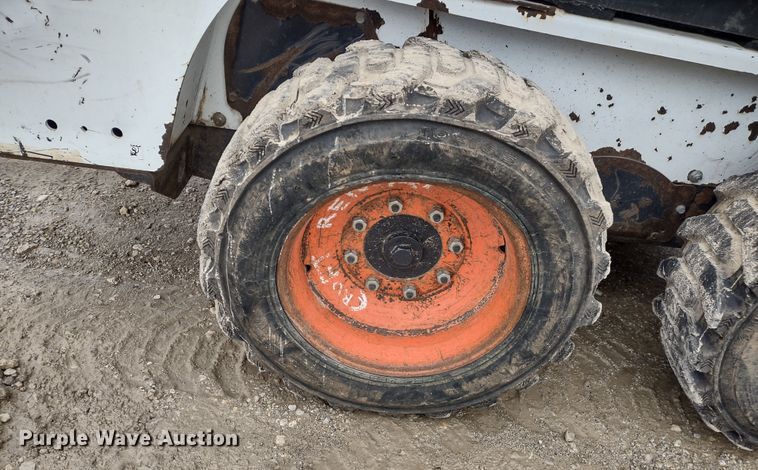 image for item DR8203 2016 Bobcat S450  skid steer loader