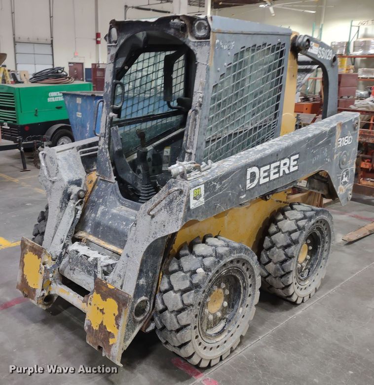 2011 John Deere 318D skid steer loader in Lenexa, KS Item DR8241 sold