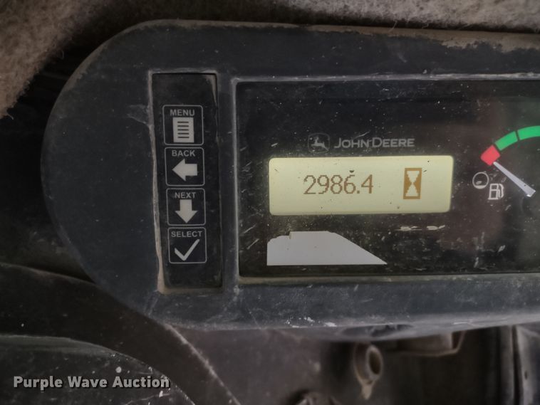 image for item DR8241 2011 John Deere 318D  skid steer loader