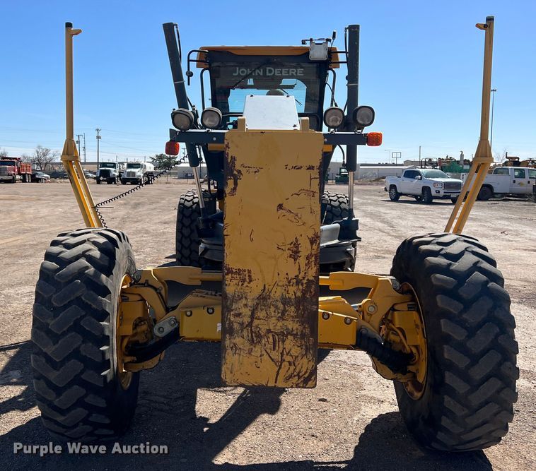 image for item DS2781 2011 John Deere 672G  motor grader