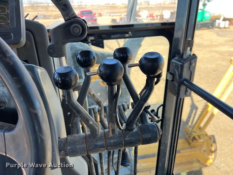 image for item DS2781 2011 John Deere 672G  motor grader