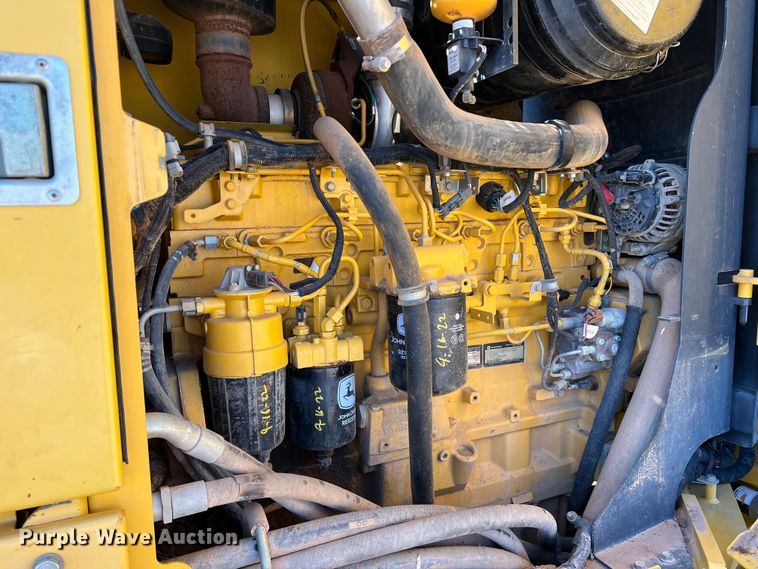 image for item DS2781 2011 John Deere 672G  motor grader