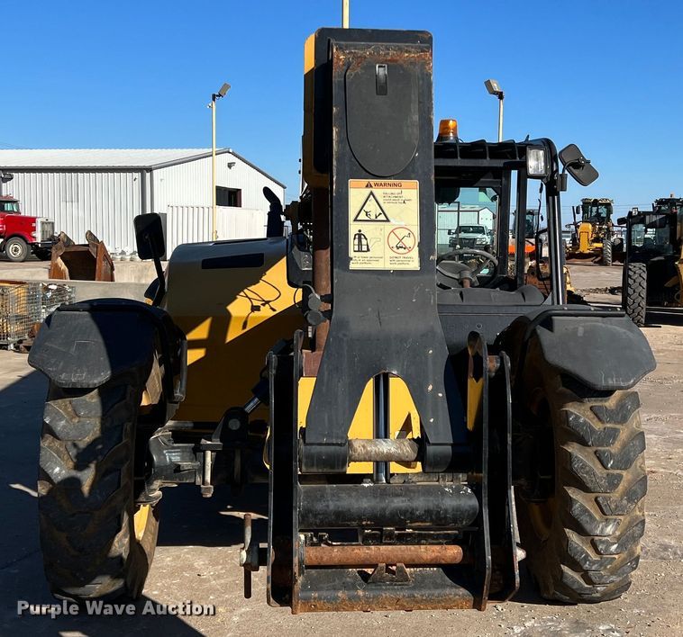 image for item DS2784 2014 Caterpillar TL642C  telehandler