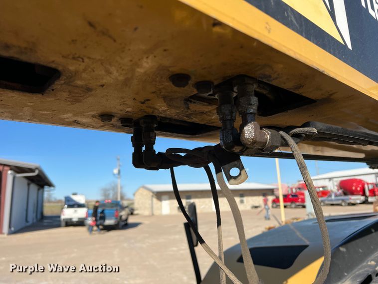 image for item DS2784 2014 Caterpillar TL642C  telehandler