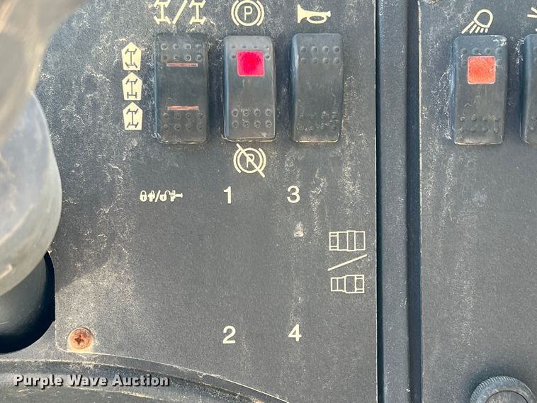 image for item DS2784 2014 Caterpillar TL642C  telehandler