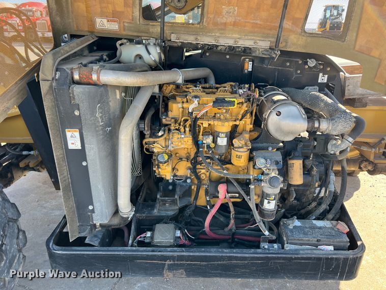 image for item DS2784 2014 Caterpillar TL642C  telehandler