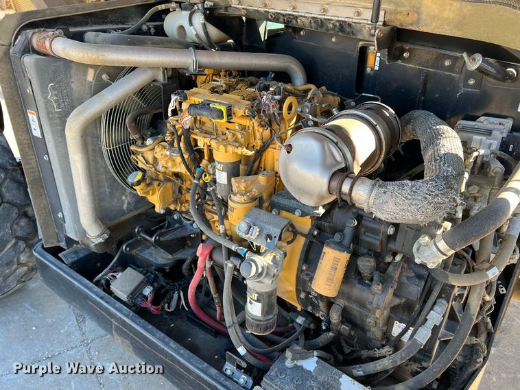 image for item DS2784 2014 Caterpillar TL642C  telehandler