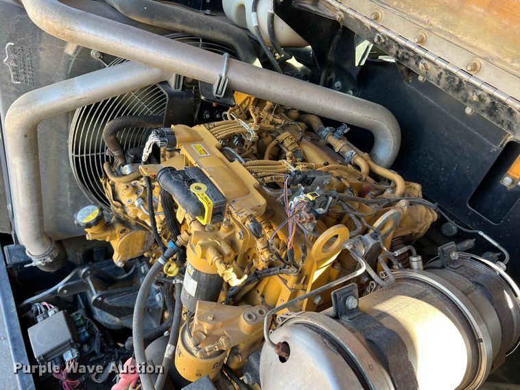 image for item DS2784 2014 Caterpillar TL642C  telehandler