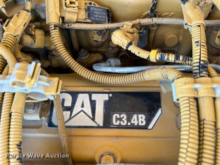 image for item DS2784 2014 Caterpillar TL642C  telehandler