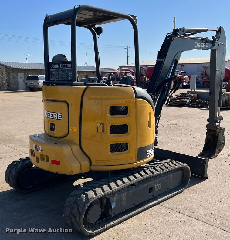 image for item DS2785 2019 John Deere 35G  mini excavator