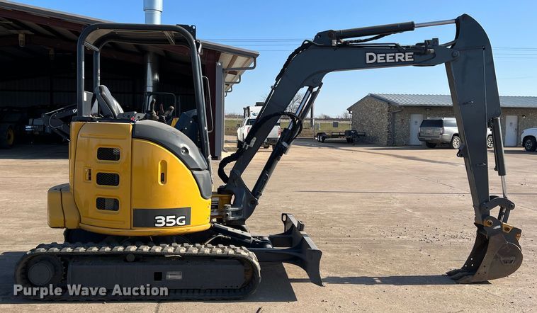 image for item DS2786 2019 John Deere 35G  mini excavator