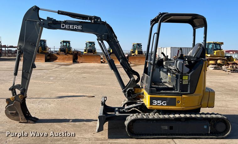 image for item DS2786 2019 John Deere 35G  mini excavator