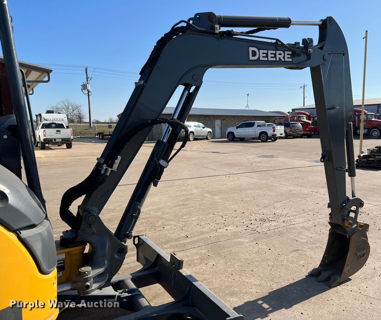image for item DS2786 2019 John Deere 35G  mini excavator