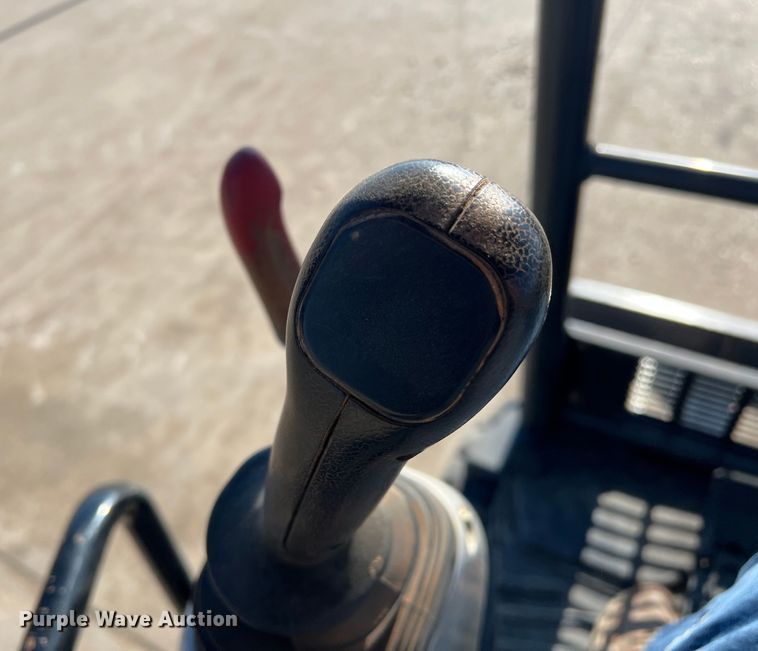 image for item DS2786 2019 John Deere 35G  mini excavator