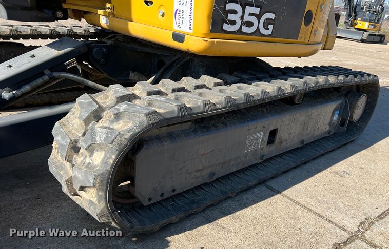 image for item DS2787 2019 John Deere 35G  mini excavator