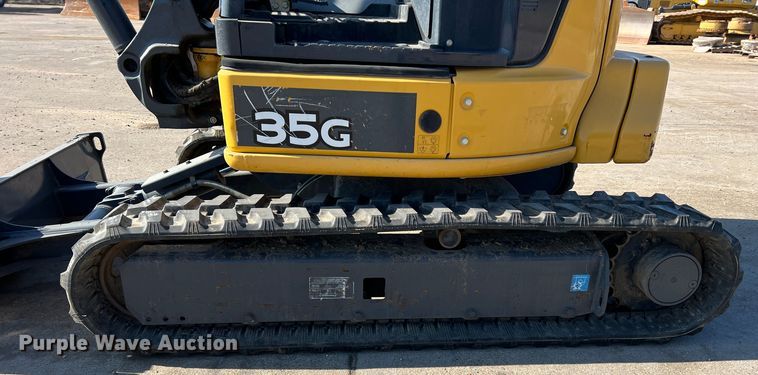 image for item DS2787 2019 John Deere 35G  mini excavator