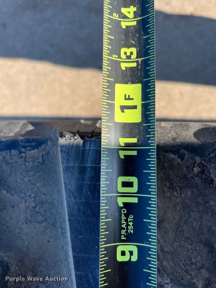 image for item DS2787 2019 John Deere 35G  mini excavator