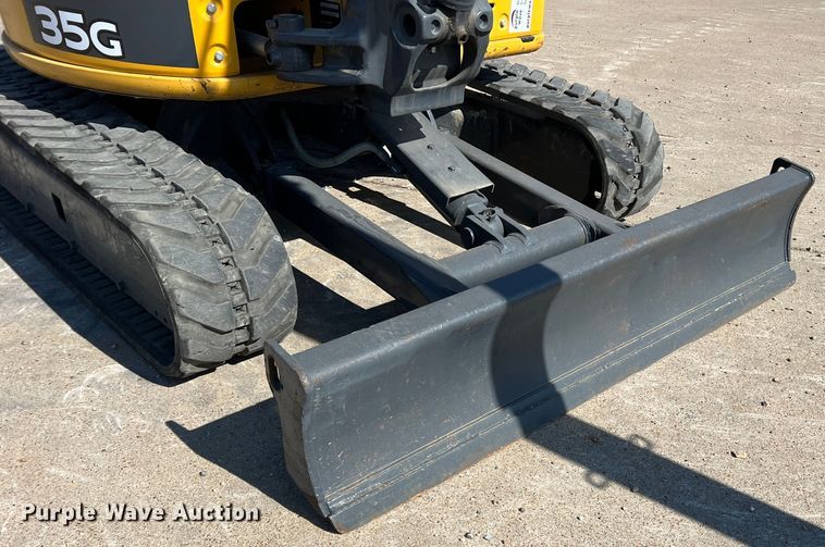 image for item DS2788 2019 John Deere 35G  mini excavator