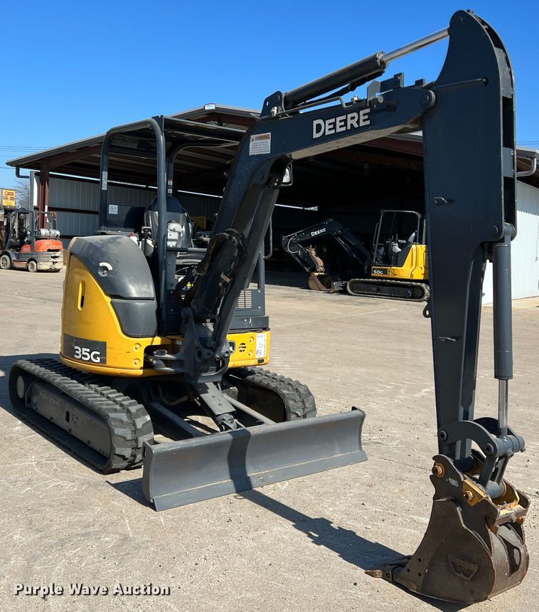 image for item DS2789 2019 John Deere 35G  mini excavator
