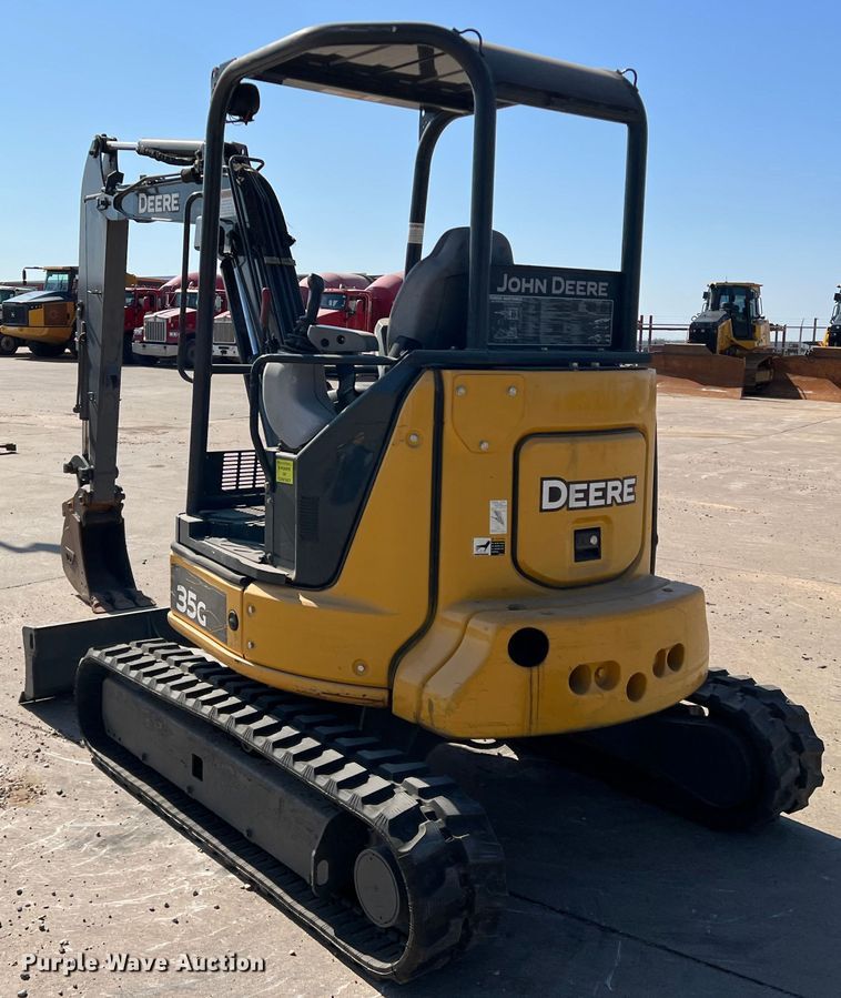 image for item DS2789 2019 John Deere 35G  mini excavator