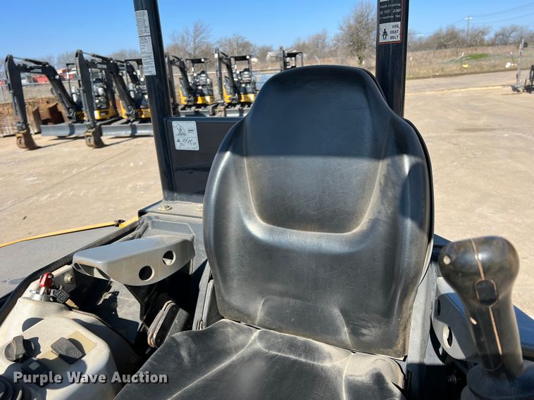 image for item DS2789 2019 John Deere 35G  mini excavator