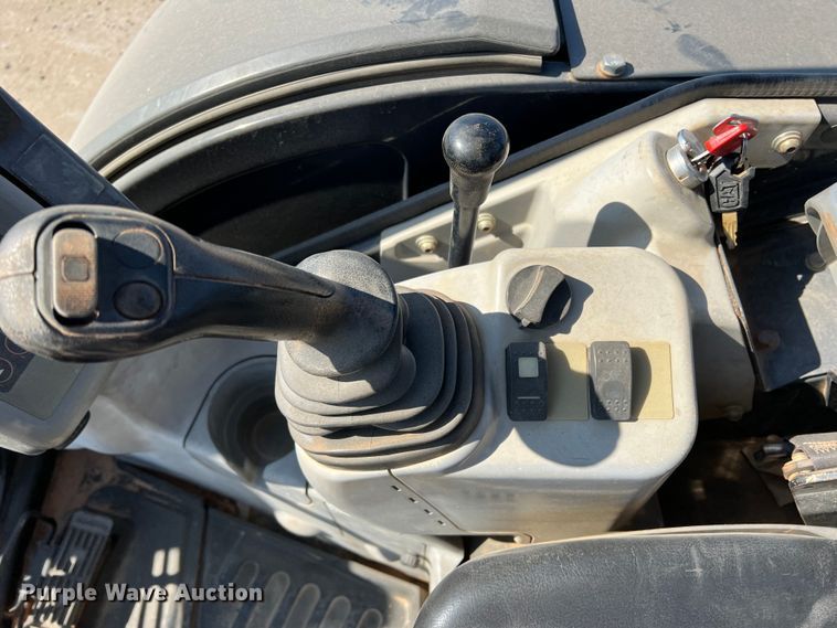 image for item DS2789 2019 John Deere 35G  mini excavator