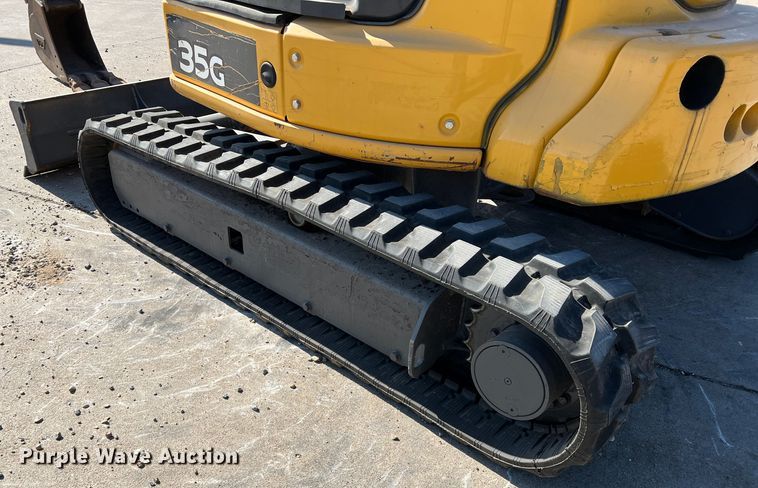 image for item DS2789 2019 John Deere 35G  mini excavator
