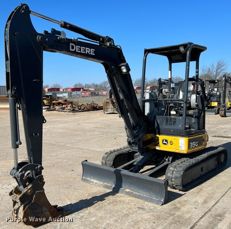 image for item DS2790 2019 John Deere 35G  mini excavator