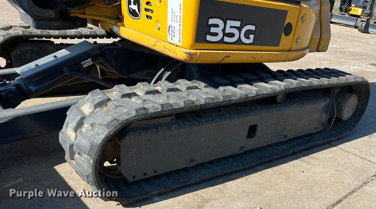 image for item DS2790 2019 John Deere 35G  mini excavator