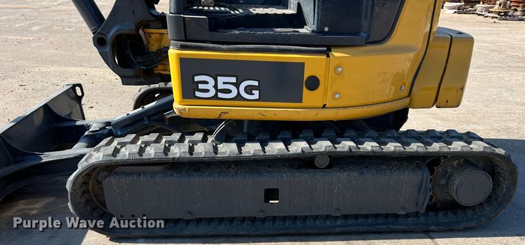 image for item DS2790 2019 John Deere 35G  mini excavator