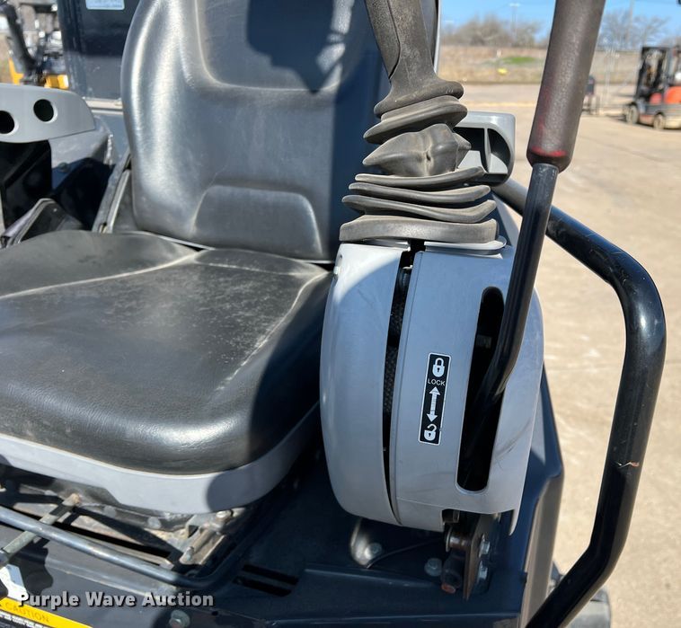 image for item DS2791 2019 John Deere 35G  mini excavator