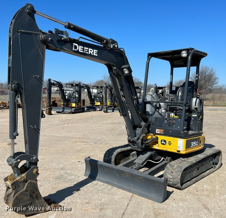 image for item DS2792 2019 John Deere 35G  mini excavator