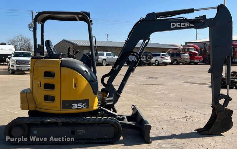 image for item DS2792 2019 John Deere 35G  mini excavator