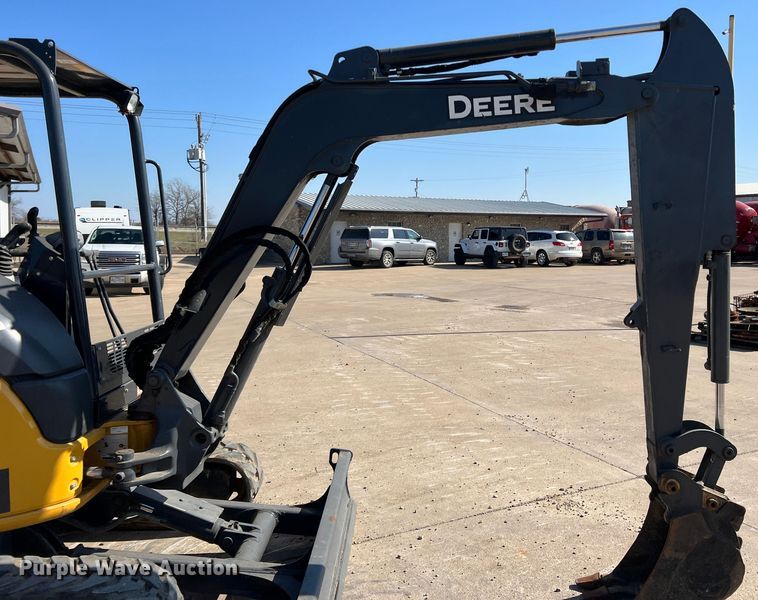 image for item DS2792 2019 John Deere 35G  mini excavator