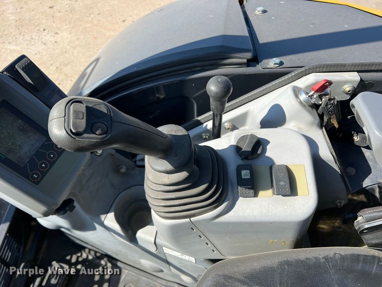 image for item DS2792 2019 John Deere 35G  mini excavator