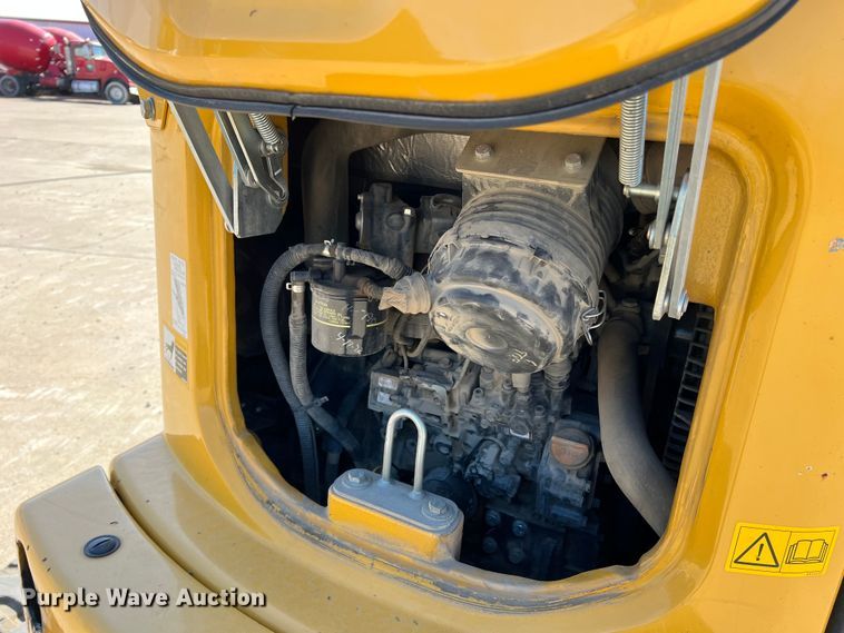 image for item DS2792 2019 John Deere 35G  mini excavator