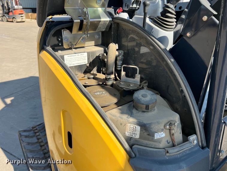 image for item DS2792 2019 John Deere 35G  mini excavator