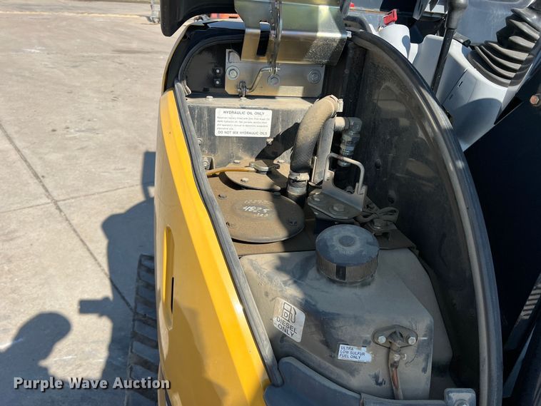 image for item DS2792 2019 John Deere 35G  mini excavator