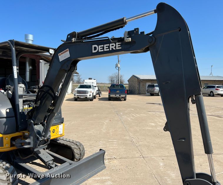 image for item DS2793 2019 John Deere 35G  mini excavator