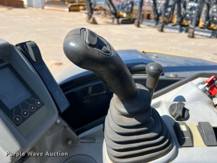 image for item DS2793 2019 John Deere 35G  mini excavator