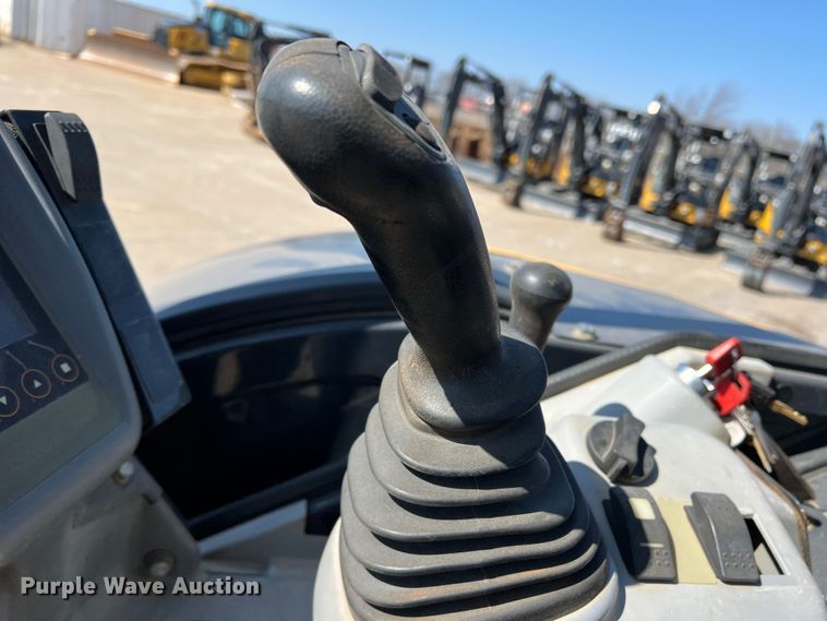 image for item DS2793 2019 John Deere 35G  mini excavator