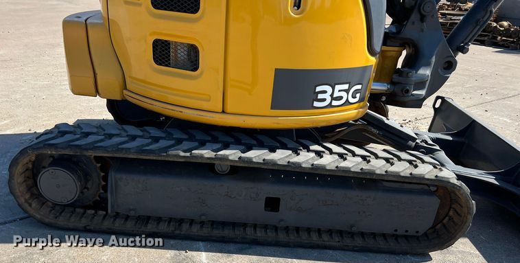 image for item DS2793 2019 John Deere 35G  mini excavator