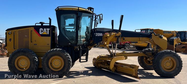 image for item DS2794 2011 Caterpillar 120M  motor grader