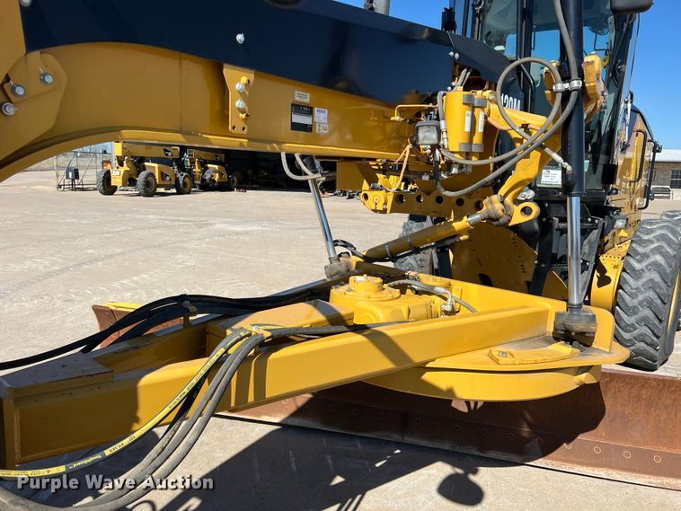 image for item DS2794 2011 Caterpillar 120M  motor grader