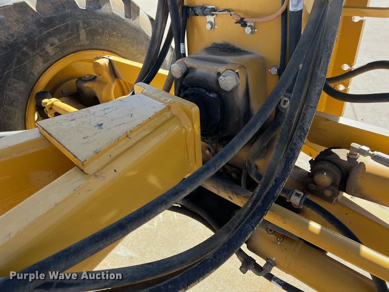 image for item DS2794 2011 Caterpillar 120M  motor grader