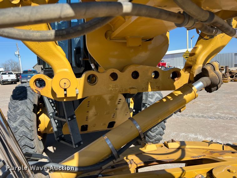 image for item DS2794 2011 Caterpillar 120M  motor grader