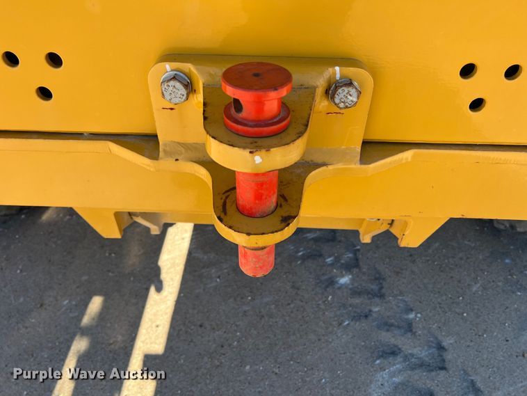 image for item DS2794 2011 Caterpillar 120M  motor grader