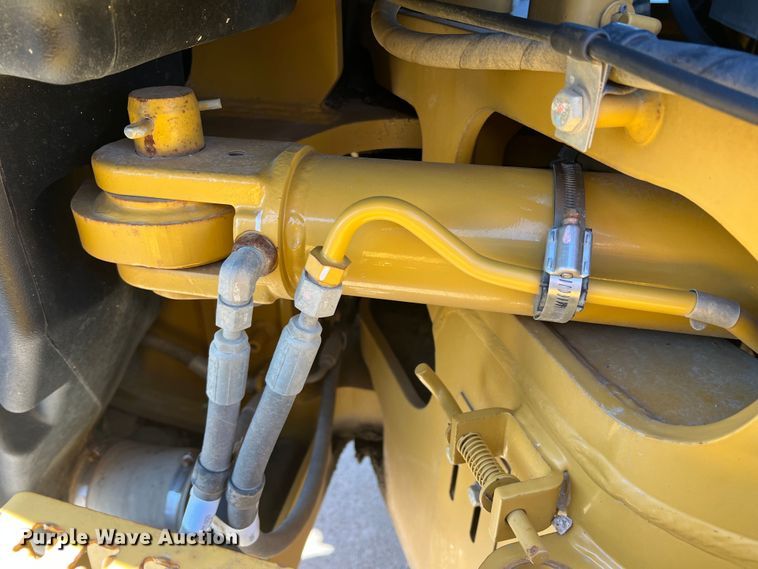 image for item DS2794 2011 Caterpillar 120M  motor grader