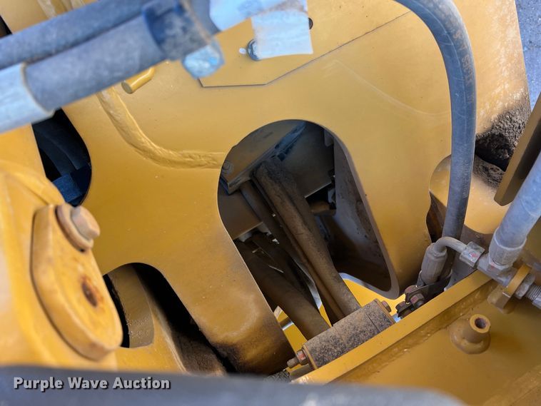 image for item DS2794 2011 Caterpillar 120M  motor grader